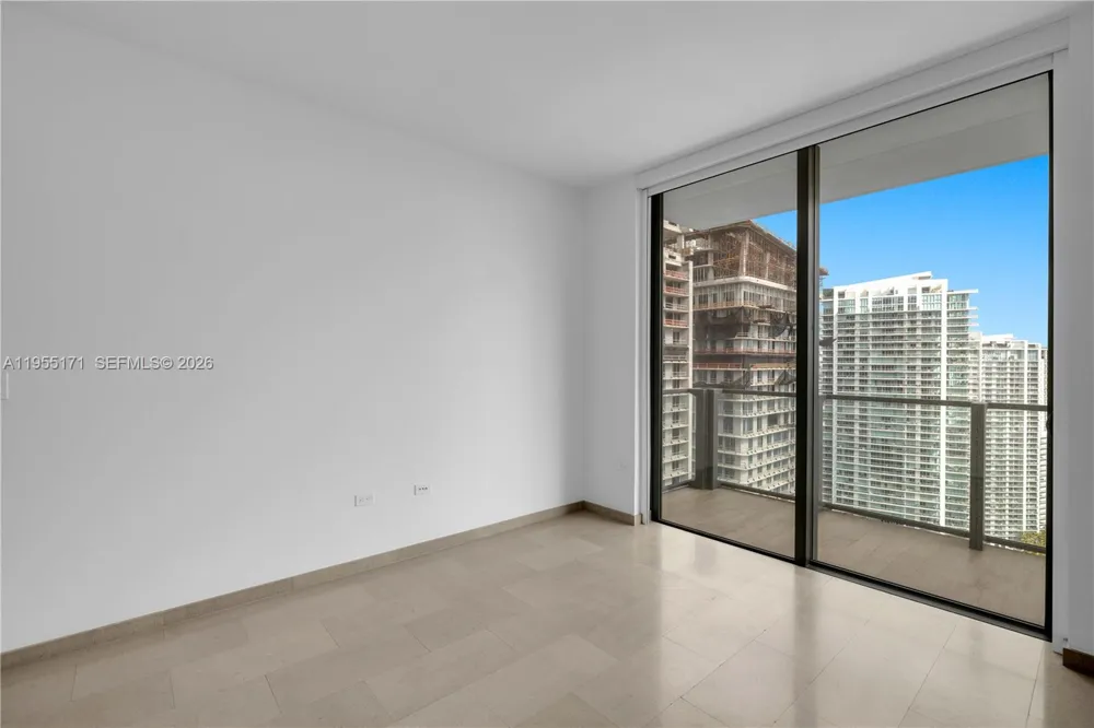 88 SW 7th St #3711 Miami, FL 33130