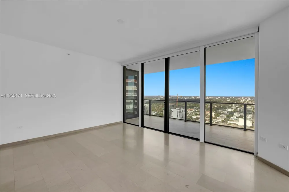 88 SW 7th St #3711 Miami, FL 33130