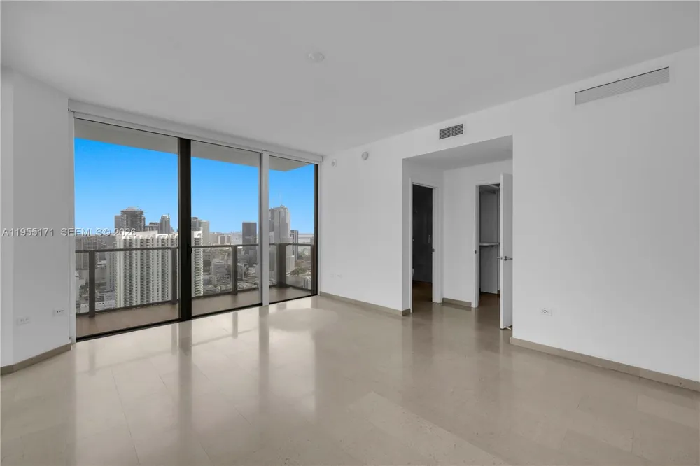 88 SW 7th St #3711 Miami, FL 33130