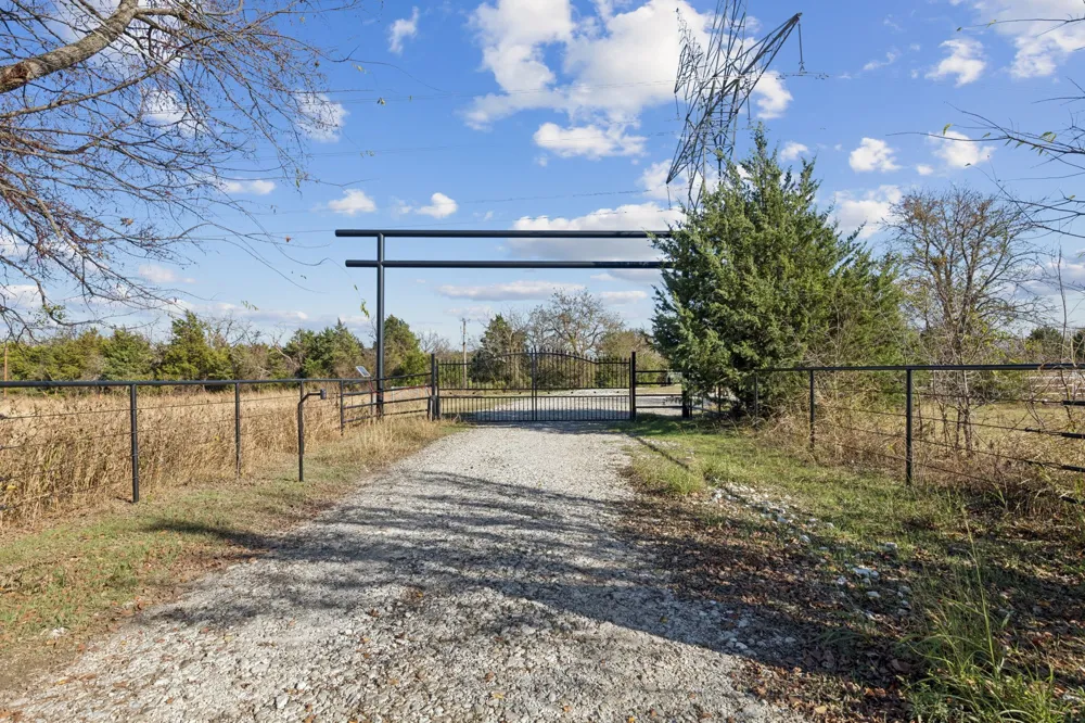 6160 CR-1103 Celina, TX 75009
