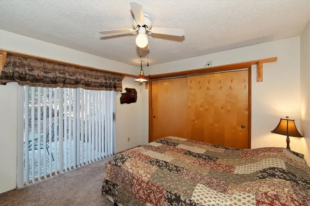 676 Pine Lane Sugarloaf, CA 92386