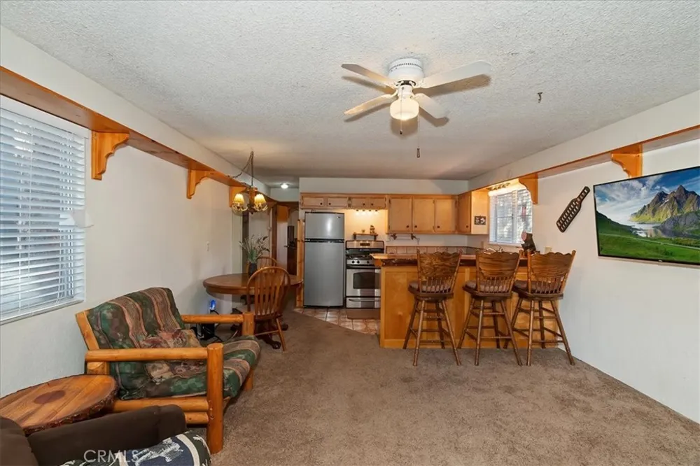 676 Pine Lane Sugarloaf, CA 92386