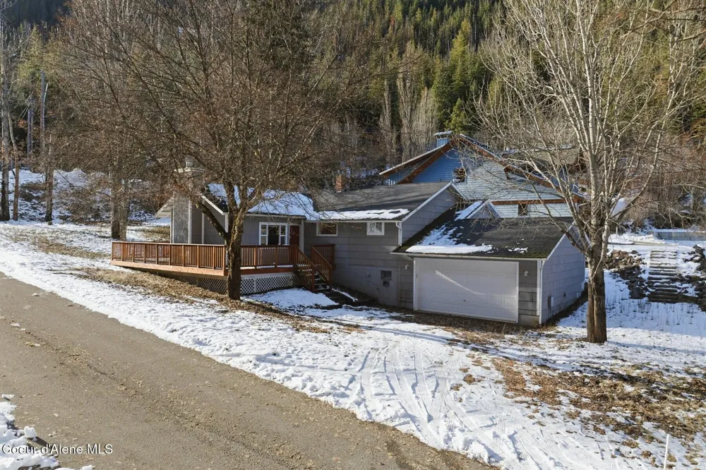 1020 Mill Street Wardner, ID 83837