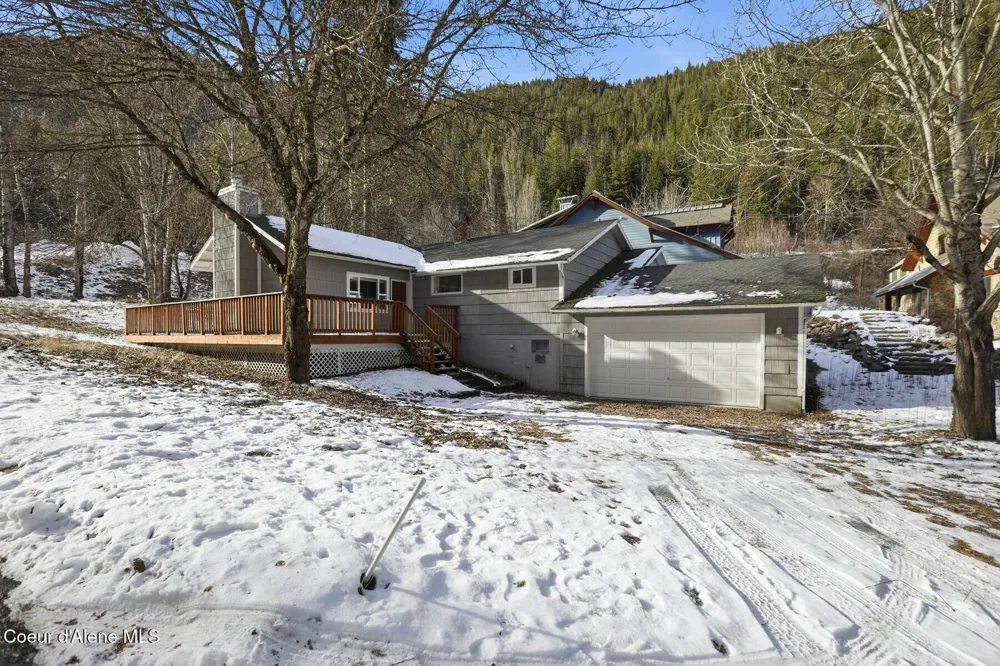 1020 Mill Street Wardner, ID 83837