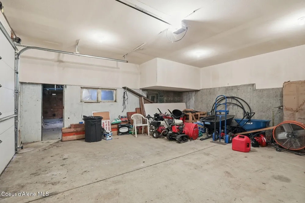 1020 Mill Street Wardner, ID 83837