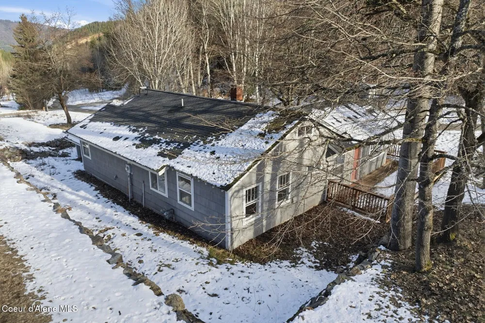 1020 Mill Street Wardner, ID 83837