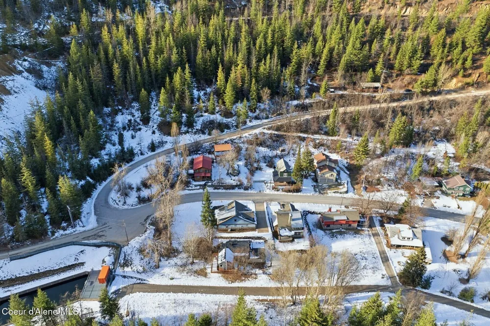 1020 Mill Street Wardner, ID 83837