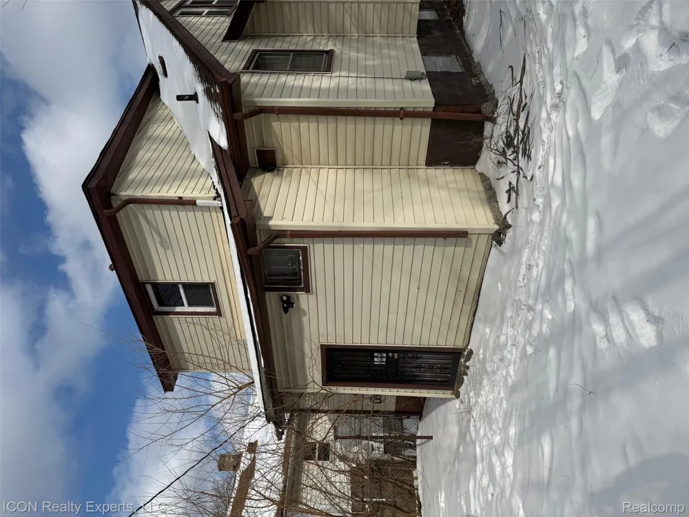 15359 Cloverlawn Street