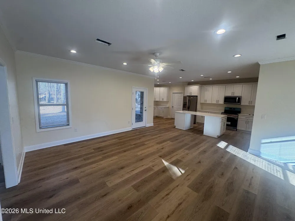 5252 Skylark Drive Byram, MS 39272