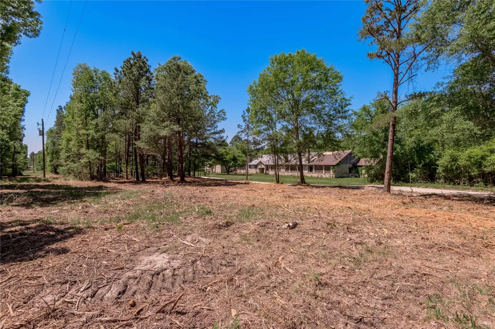 6077 001 Cr 4200 Pennington, TX 75856