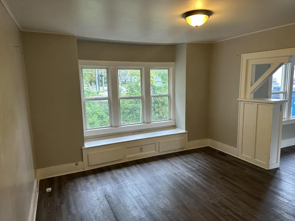 3427 W Michigan Avenue Kalamazoo, MI 49006