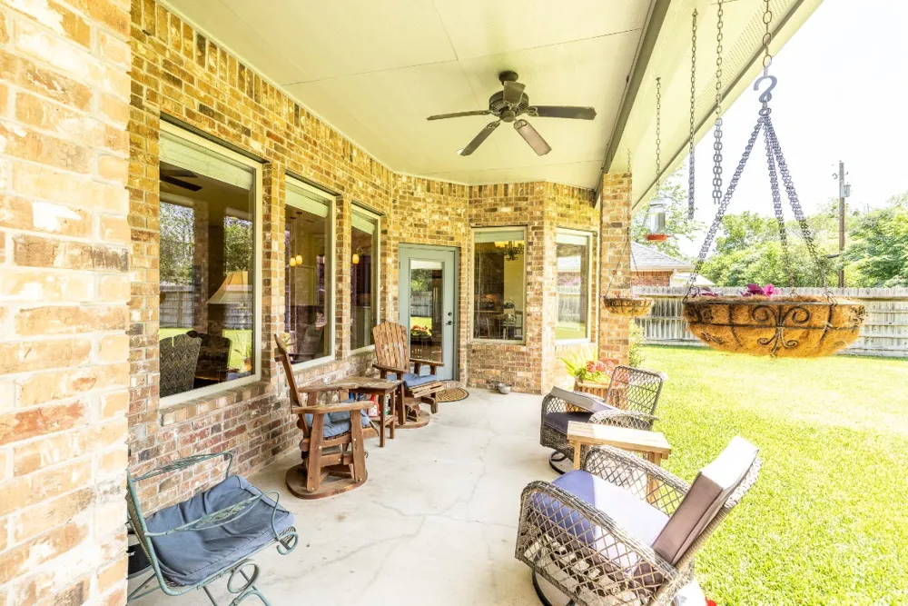 1338 Donovan Street Gonzales, TX 78629
