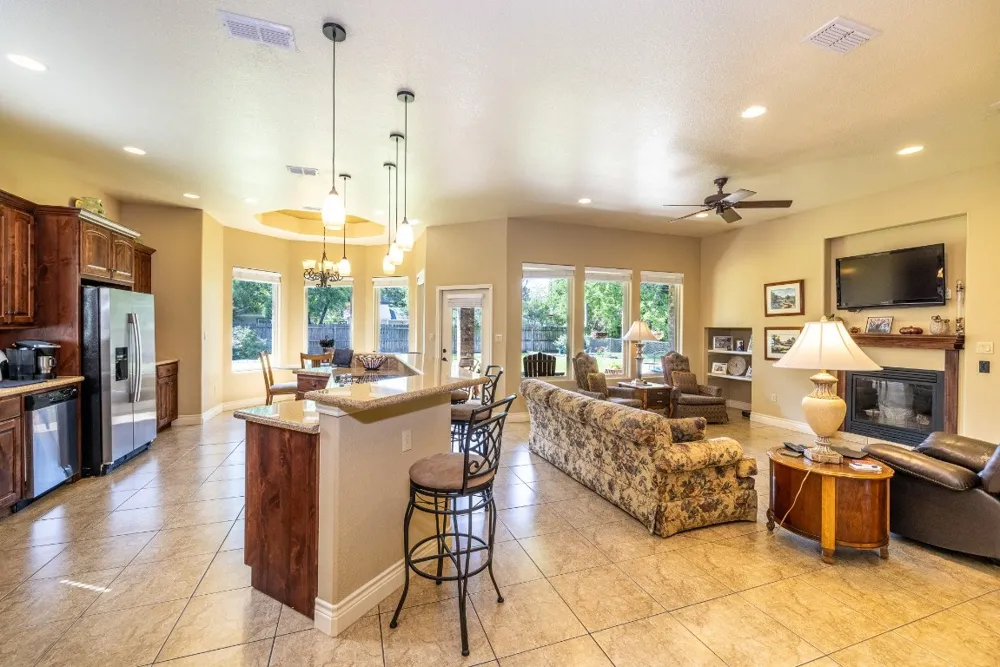 1338 Donovan Street Gonzales, TX 78629