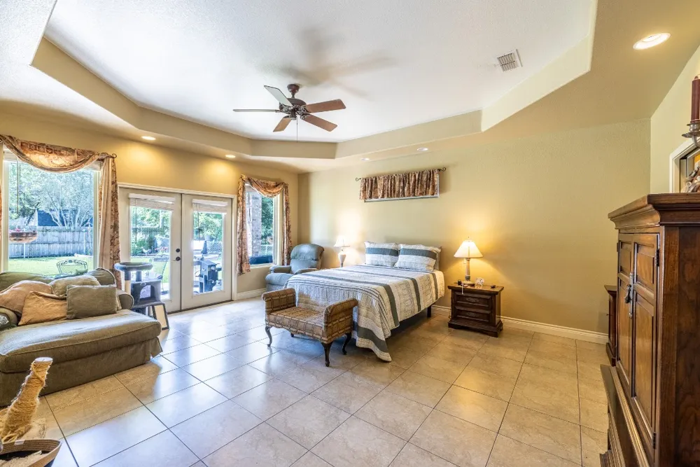 1338 Donovan Street Gonzales, TX 78629