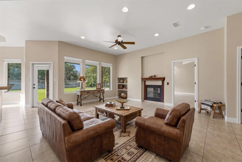 1338 Donovan Street Gonzales, TX 78629