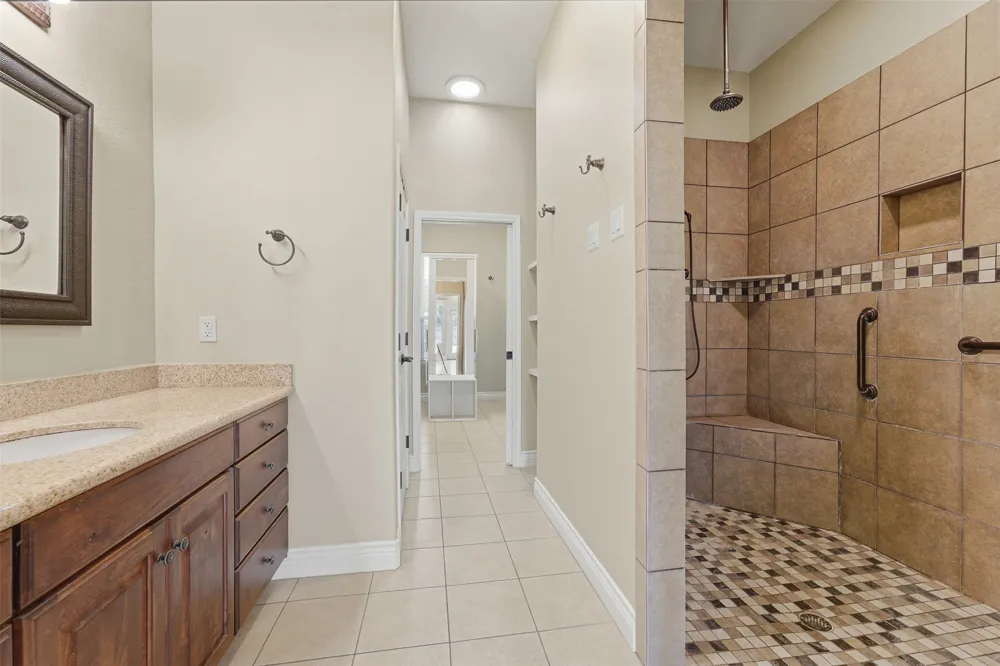 1338 Donovan Street Gonzales, TX 78629