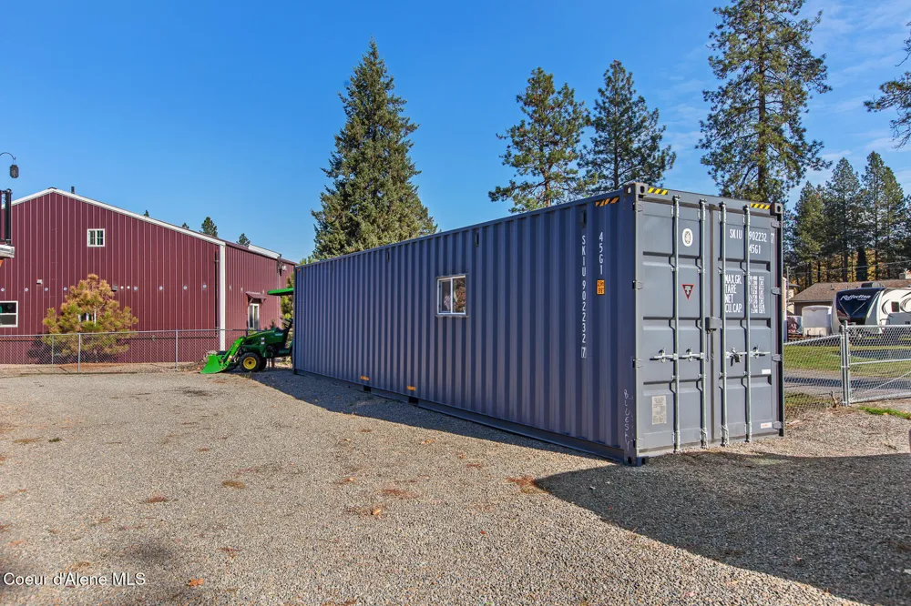 207 S Division Street Pinehurst, ID 83850