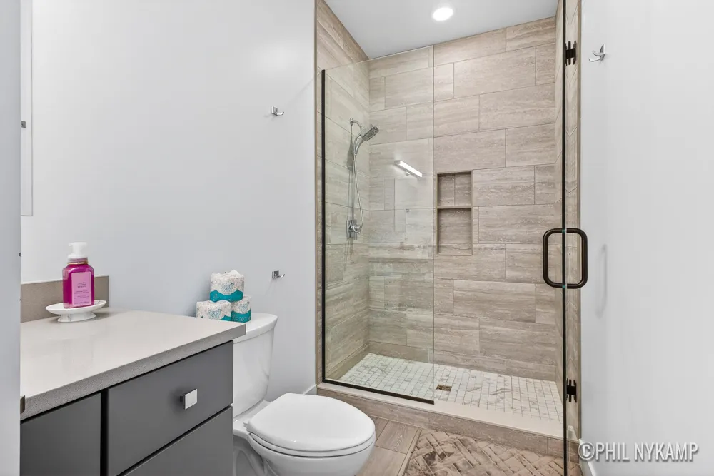 106 E Main Street #2 Fennville, MI 49408