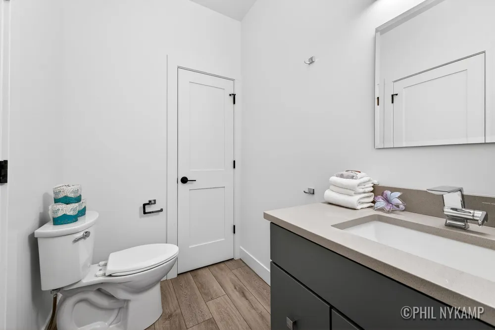 106 E Main Street #2 Fennville, MI 49408