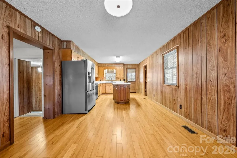 372 Holly Hills Drive Troy, NC 27371