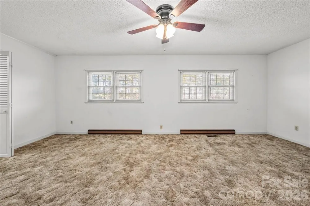 372 Holly Hills Drive Troy, NC 27371
