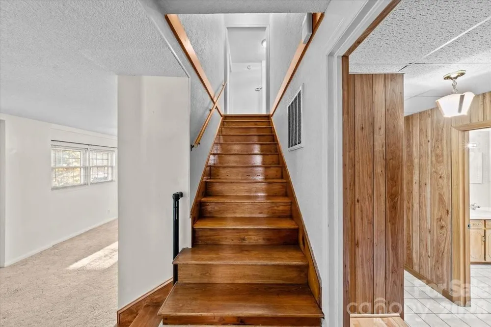 372 Holly Hills Drive Troy, NC 27371