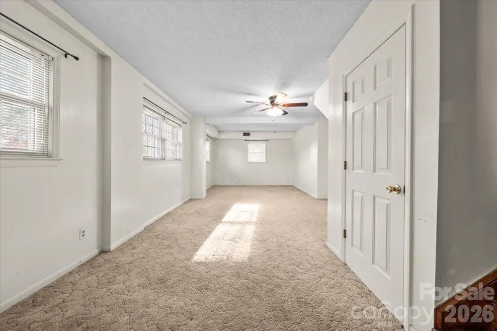 372 Holly Hills Drive Troy, NC 27371