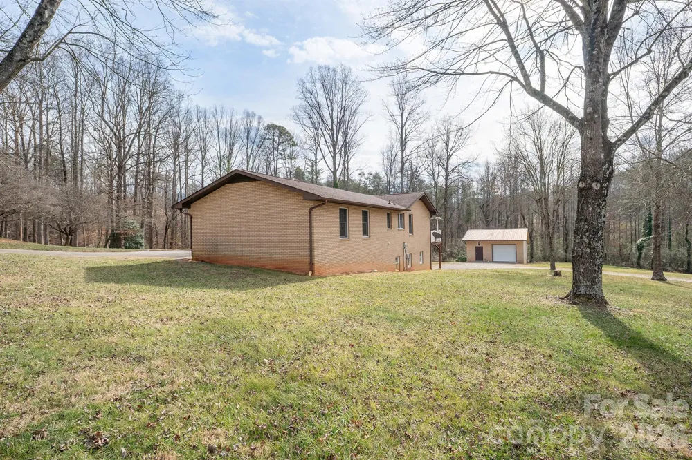 2153 S Fork Drive Morganton, NC 28655
