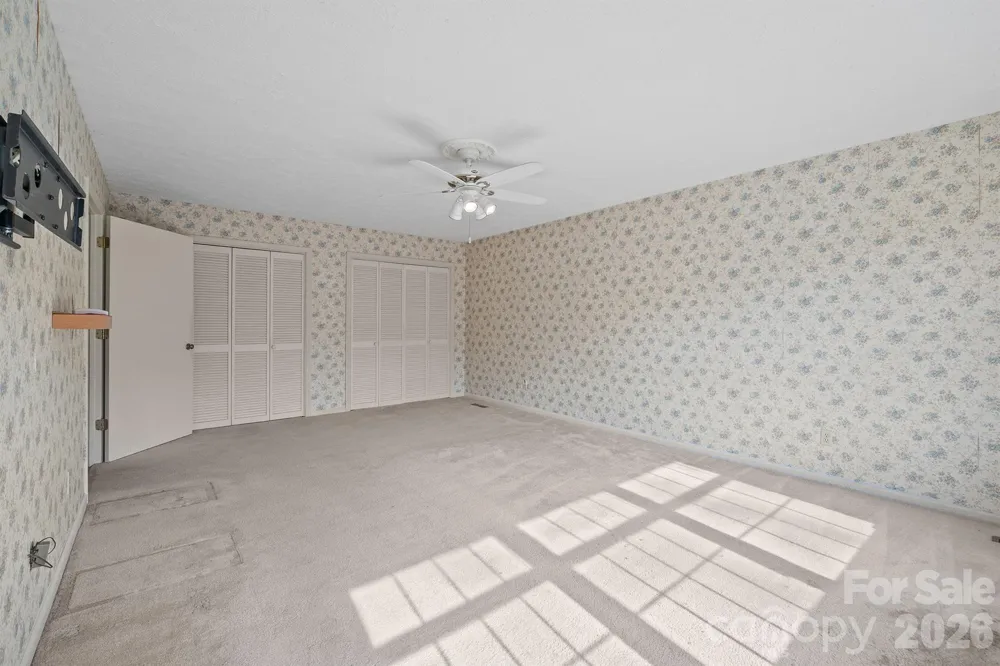 2153 S Fork Drive Morganton, NC 28655