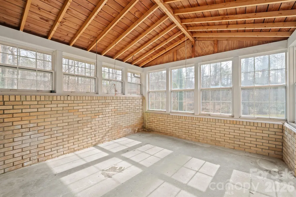 2153 S Fork Drive Morganton, NC 28655