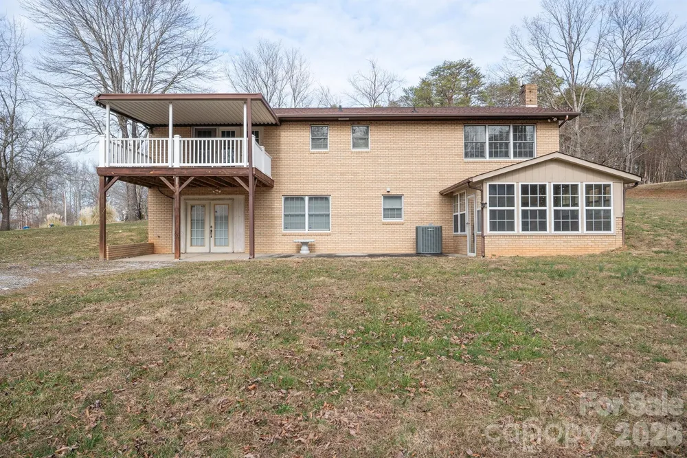 2153 S Fork Drive Morganton, NC 28655