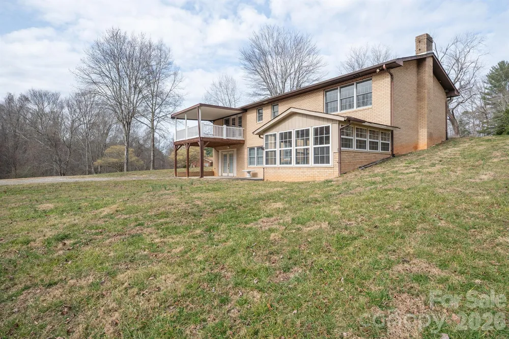 2153 S Fork Drive Morganton, NC 28655