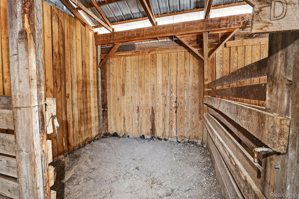1130 S Gray Road Ogemaw Township, MI 48661