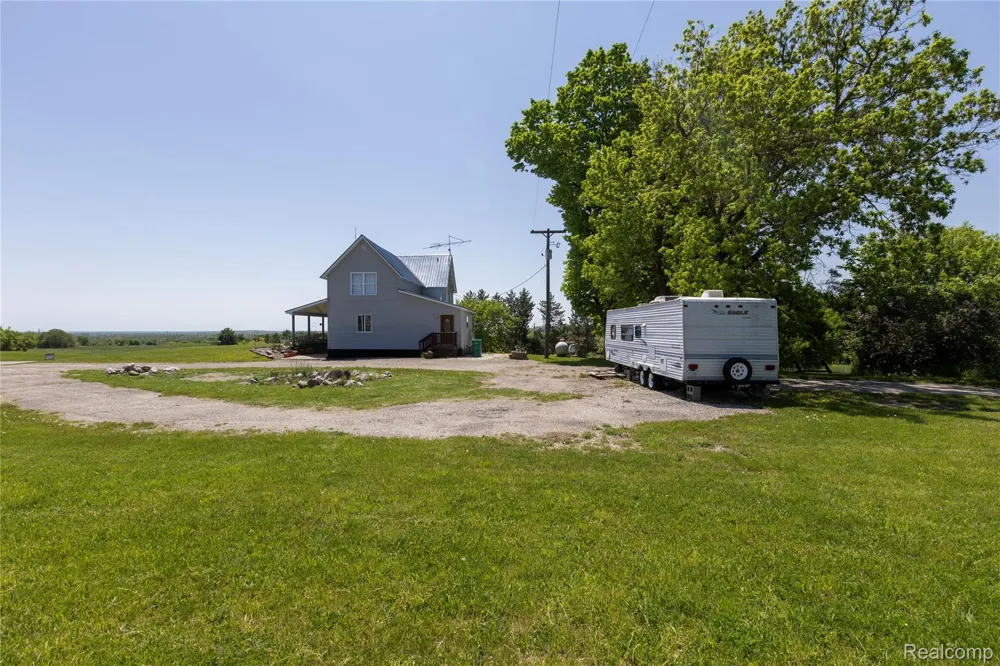 1130 S Gray Road Ogemaw Township, MI 48661