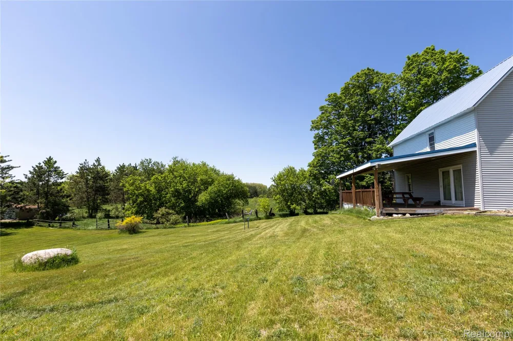 1130 S Gray Road Ogemaw Township, MI 48661