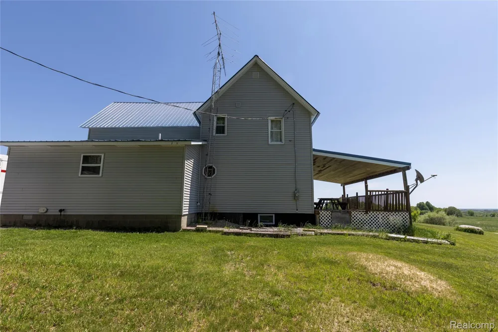 1130 S Gray Road Ogemaw Township, MI 48661