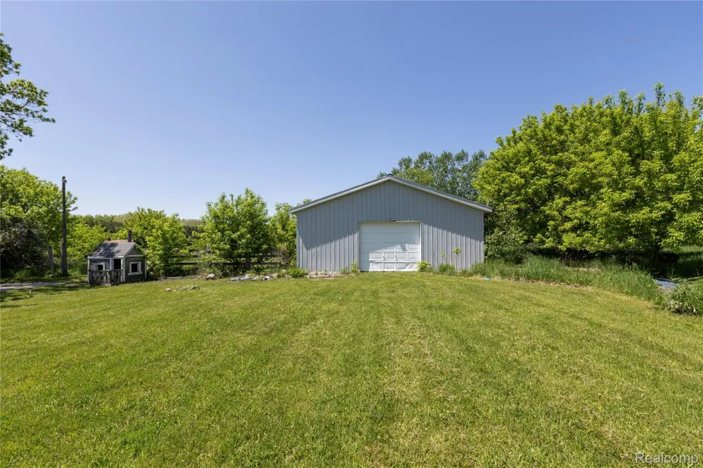 1130 S Gray Road Ogemaw Township, MI 48661