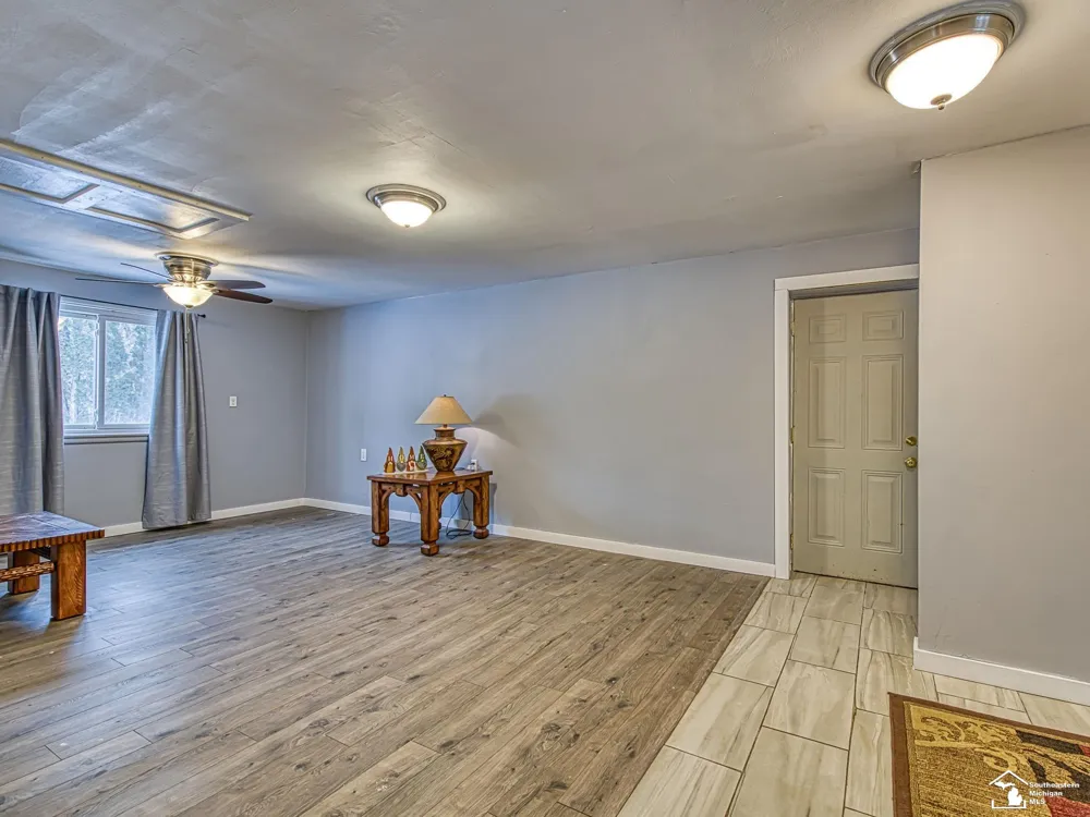 2525 Reinhardt Road Frenchtown Township, MI 48162