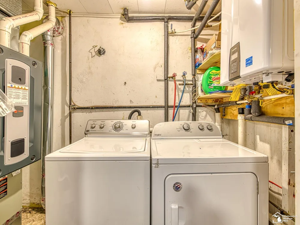 2525 Reinhardt Road Frenchtown Township, MI 48162
