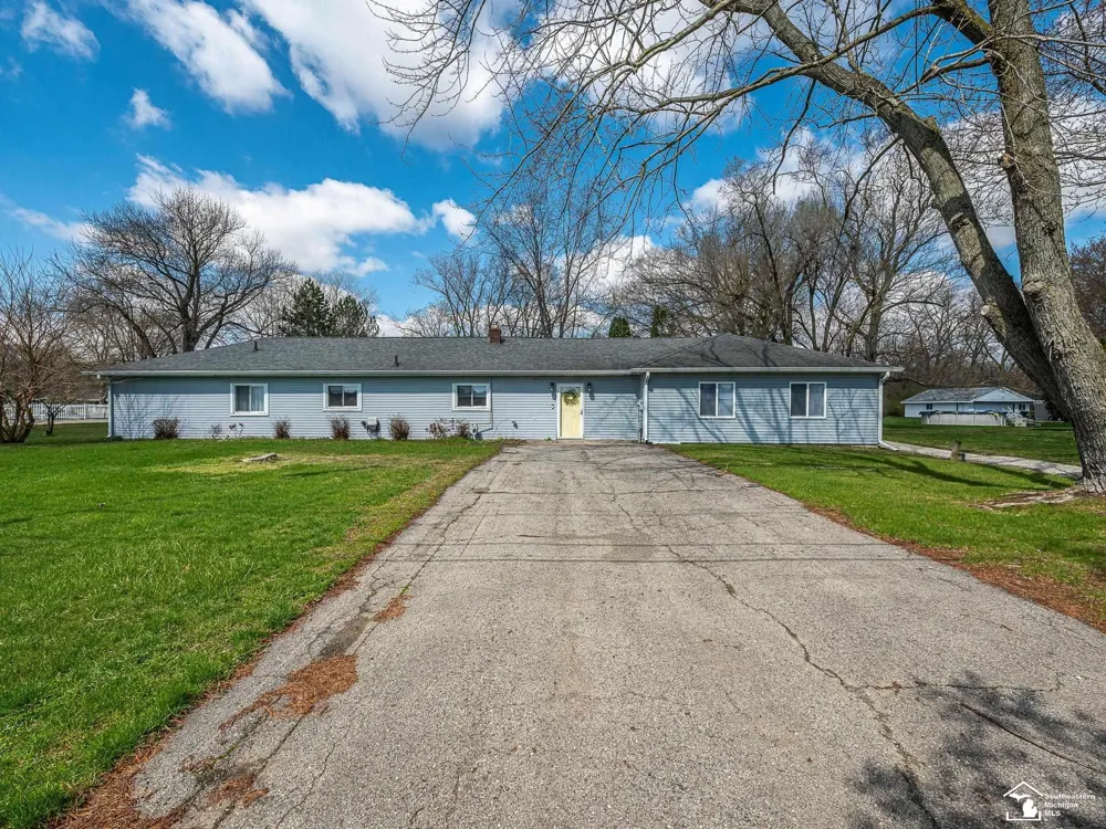 2525 Reinhardt Road Frenchtown Township, MI 48162