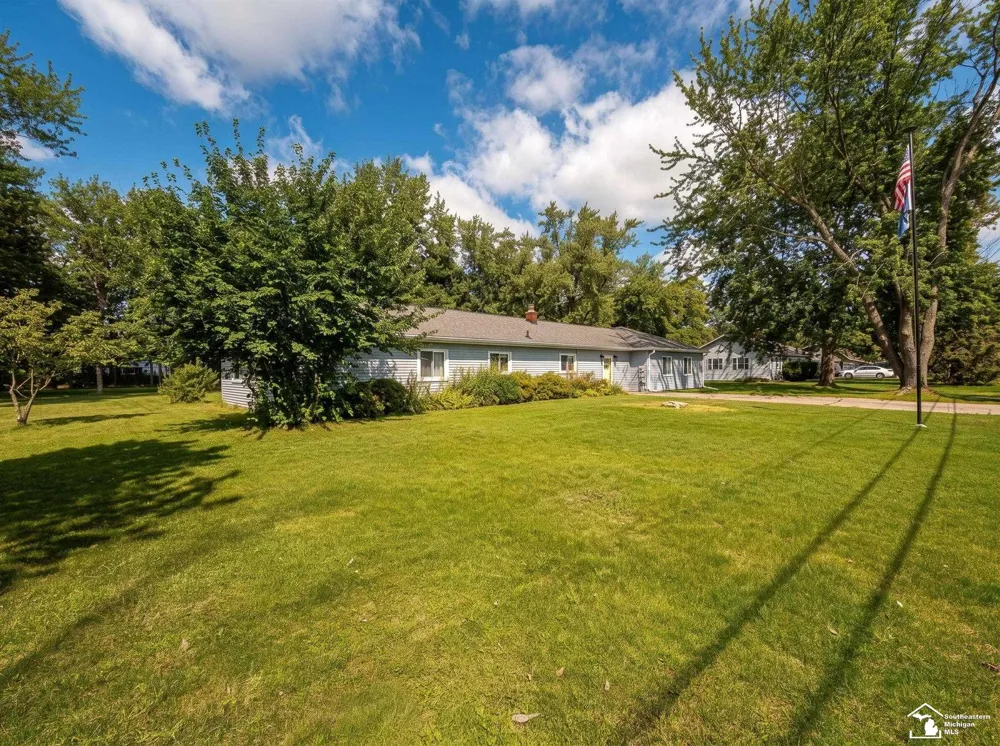 2525 Reinhardt Road Frenchtown Township, MI 48162