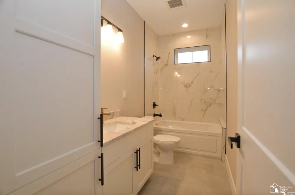 11075 S Custer Road Raisinville Township, MI 48161