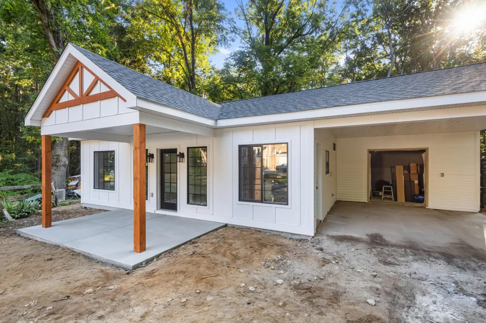 410 W G AVENUE W Cooper Charter Township, MI 49004