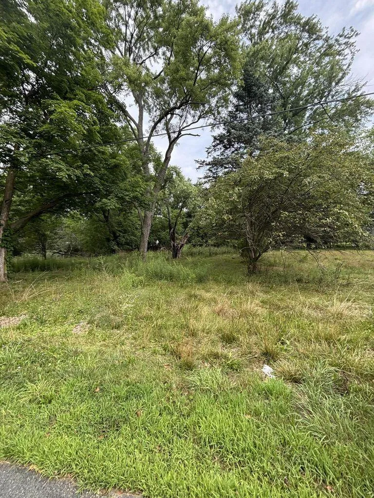 410 W G AVENUE W Cooper Charter Township, MI 49004
