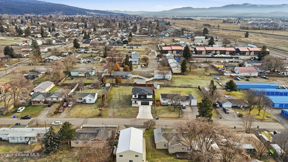 4216 Silas Road Spokane Valley, WA 99216