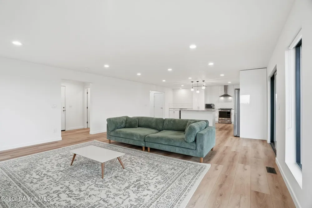4216 Silas Road Spokane Valley, WA 99216