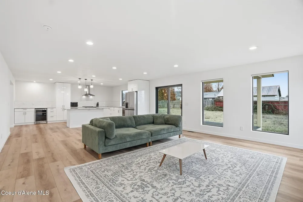 4216 Silas Road Spokane Valley, WA 99216