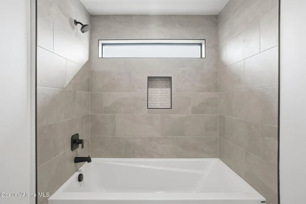 4216 Silas Road Spokane Valley, WA 99216