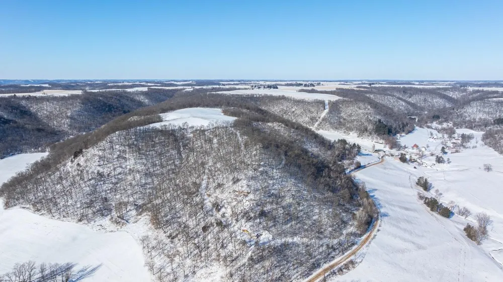 0 Yaeger Valley Road Cochrane, WI 54622