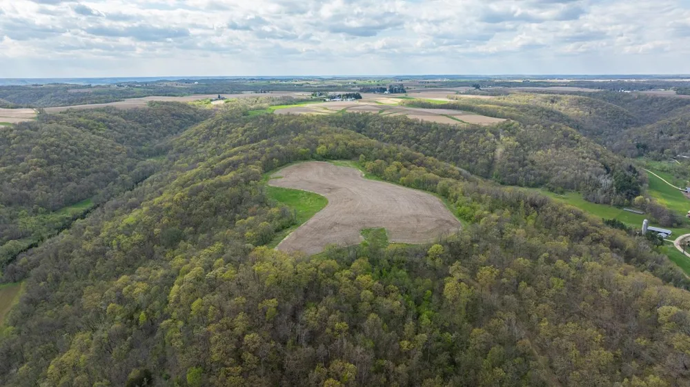0 Yaeger Valley Road Cochrane, WI 54622
